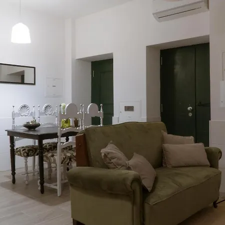 Casa Da Avo Zirinha