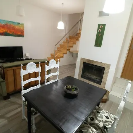 Casa Da Avo Zirinha *